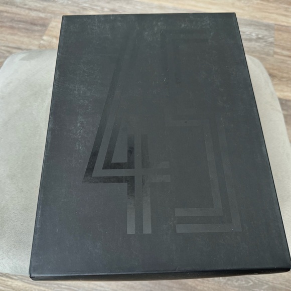 Jordan 11 space jam size 8 - Picture 9 of 13